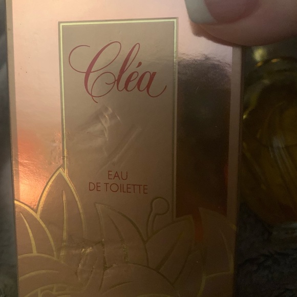 VINTAGE- It’s new in the box-but the box looks bad- Yves Rocher - Picture 5 of 15